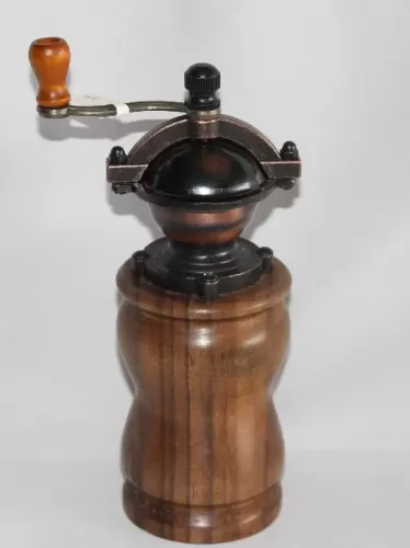 Short Pepper or Salt Grinder